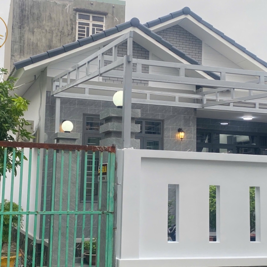Nhà Mái Thái Sân Vườn ( Bác Hoàn+ Bác Nữ)_Tp: Vũng Tàu