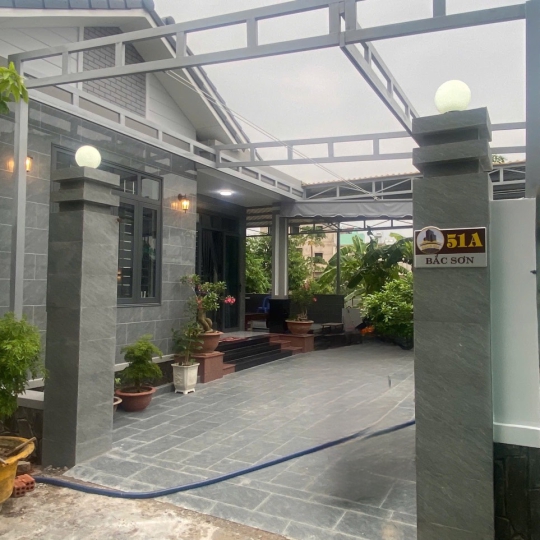 Nhà Mái Thái Sân Vườn ( Bác Hoàn+ Bác Nữ)_Tp: Vũng Tàu