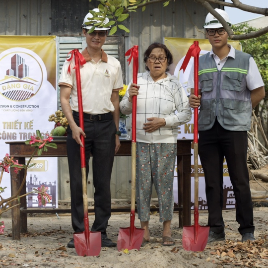 Nhà Mái Nhật Sân Vườn ( Bác Hồng + Cô Thủy) _ tp: Vũng Tàu